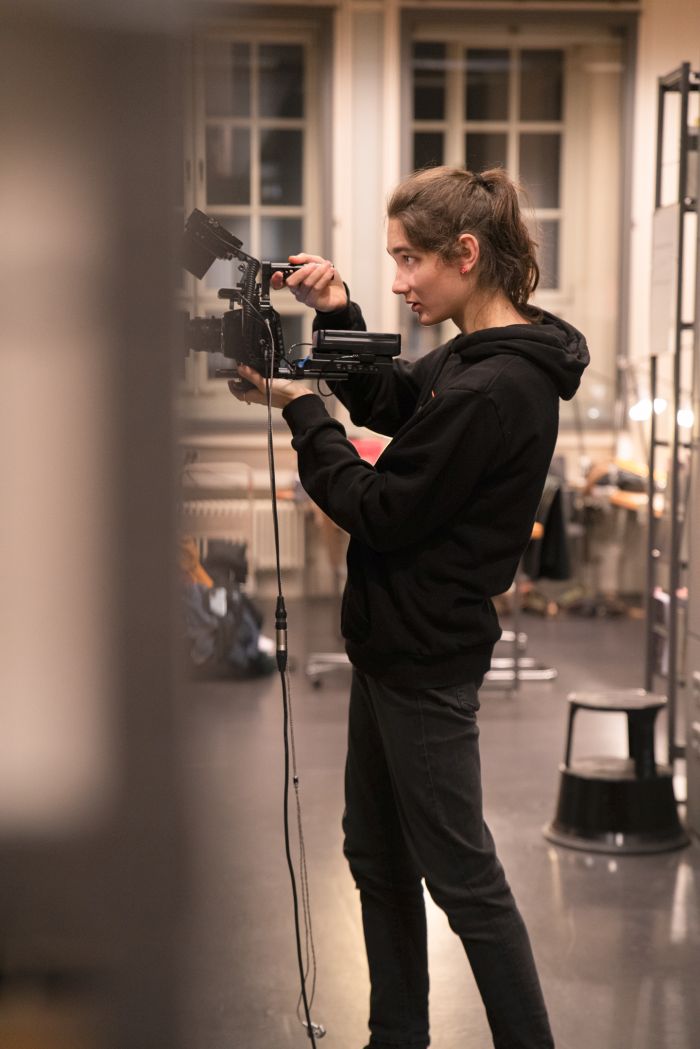 Bild von Melanie Müßig mit einer Kamera