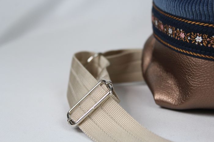 Detailshot: Rucksackschlaufe